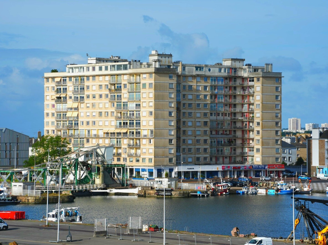 Terrasse Panoramique de l’Ecluse Fortifiée-圣纳泽尔必去景点