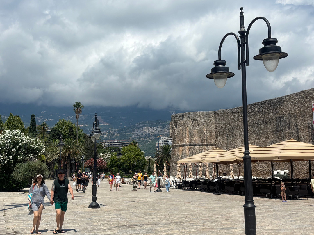 Budva City Walls-布德瓦必去景点