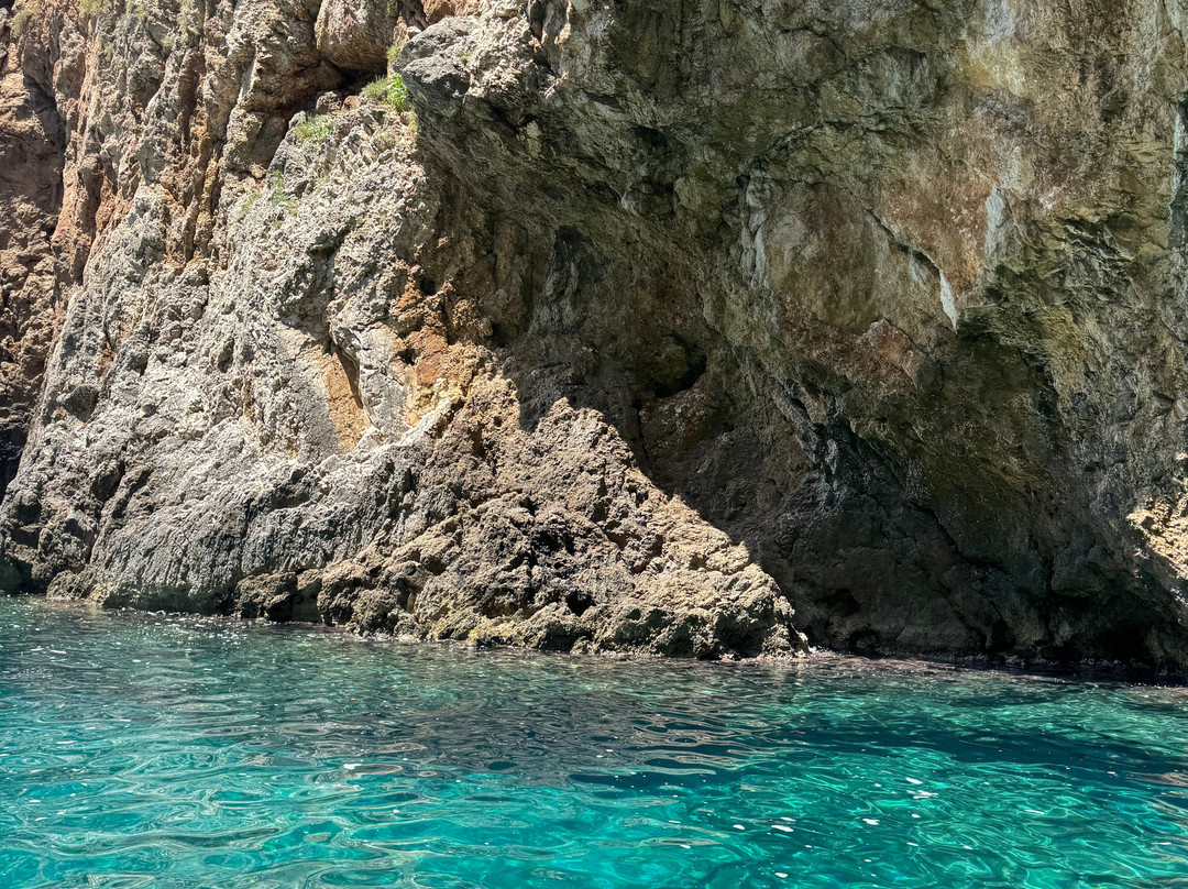 Merianos Boats & Sports-Agios Georgios必去景点