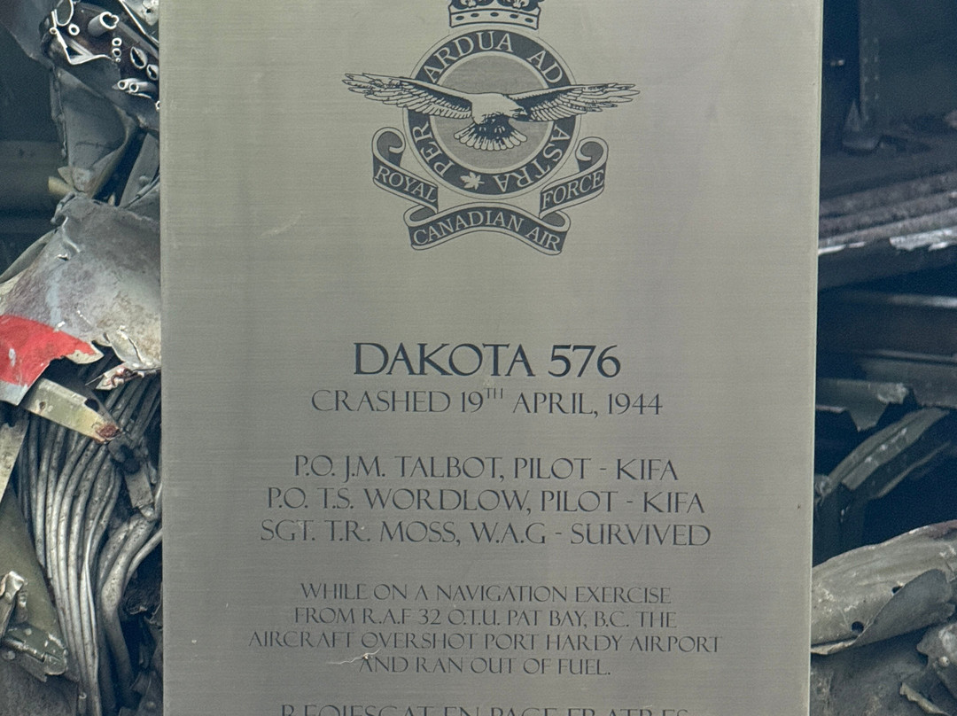 Dakota 576 Crash Suite Trail-哈迪港必去景点