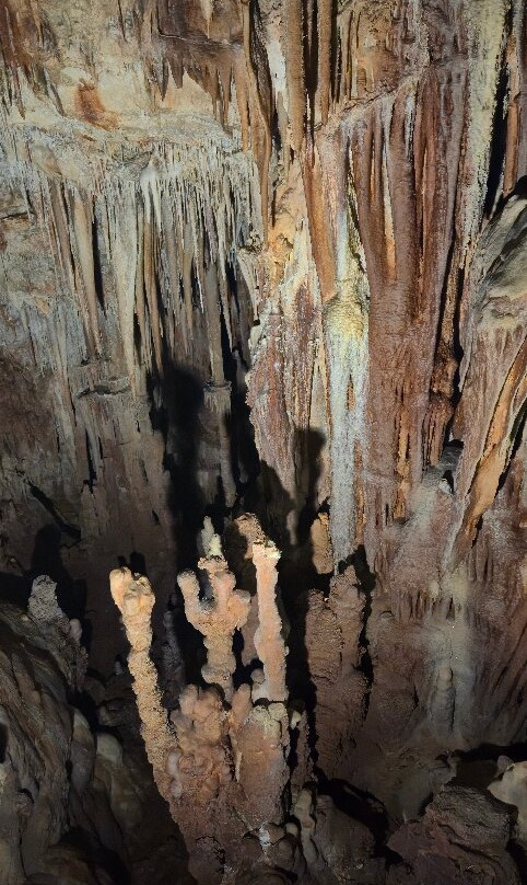 Kastania Cave-Kastania必去景点