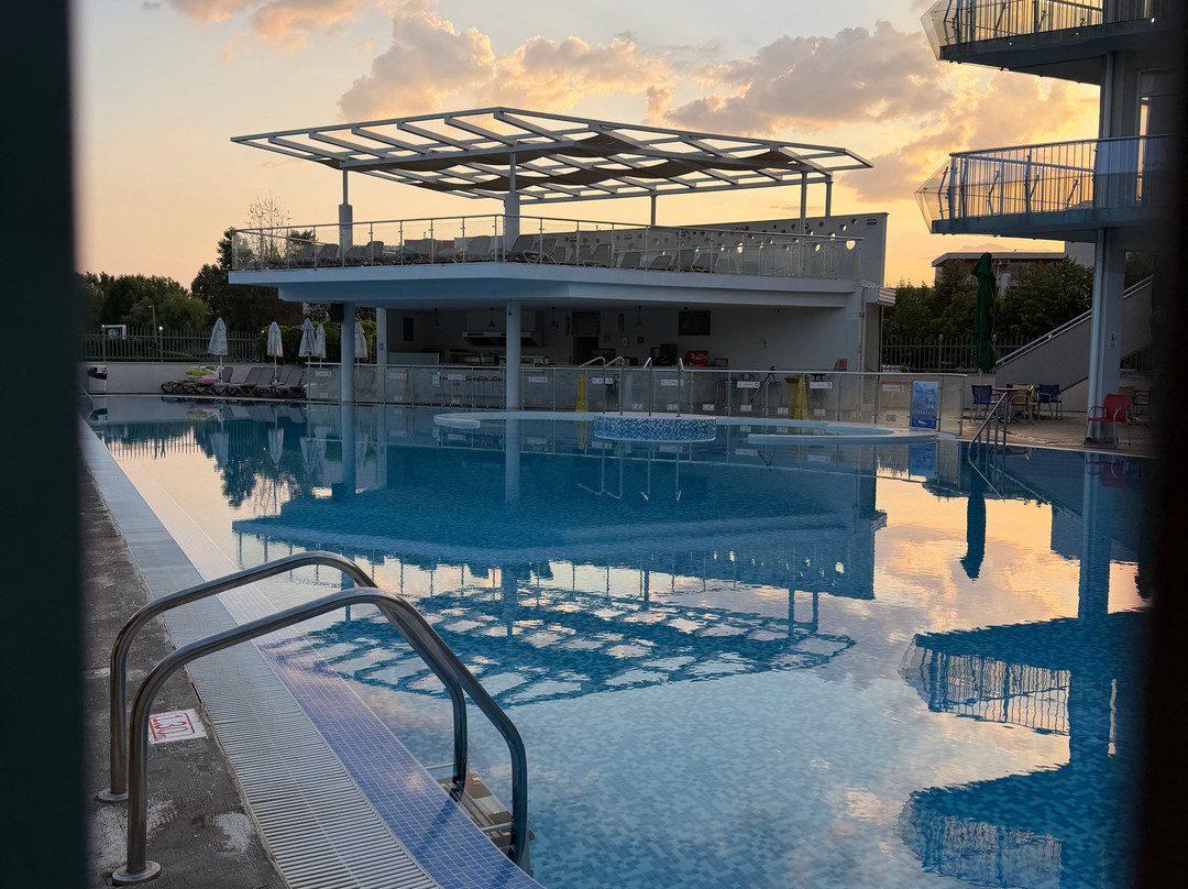 Aqua Nevis Hotel & Aqua Park - All Inclusive主图