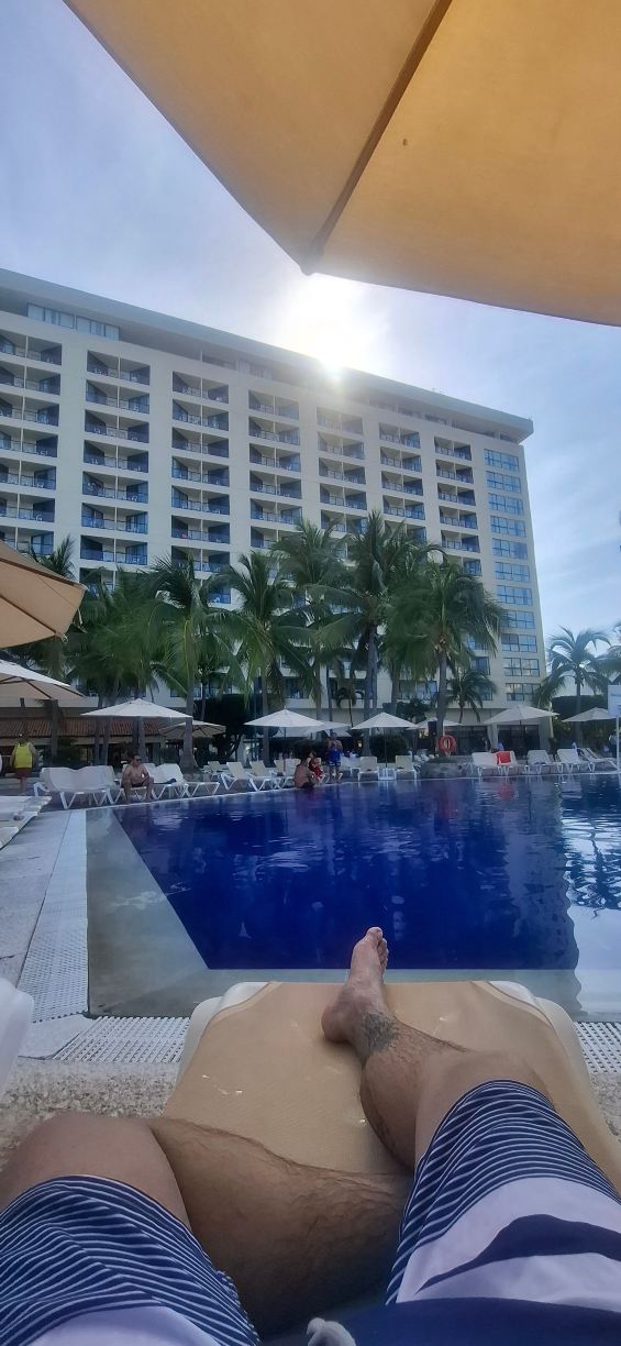 巴塞罗印坦巴全包酒店-旅行者