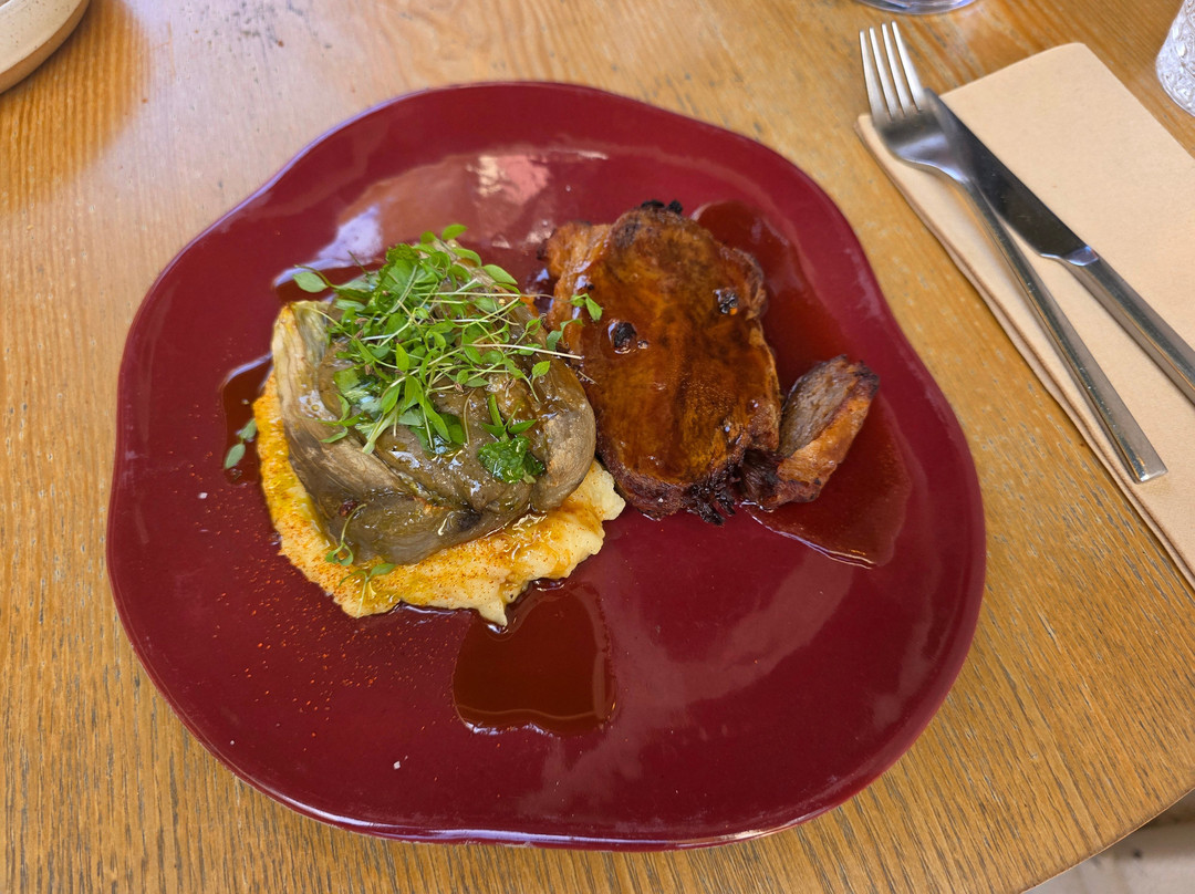 MARMAR Restaurant