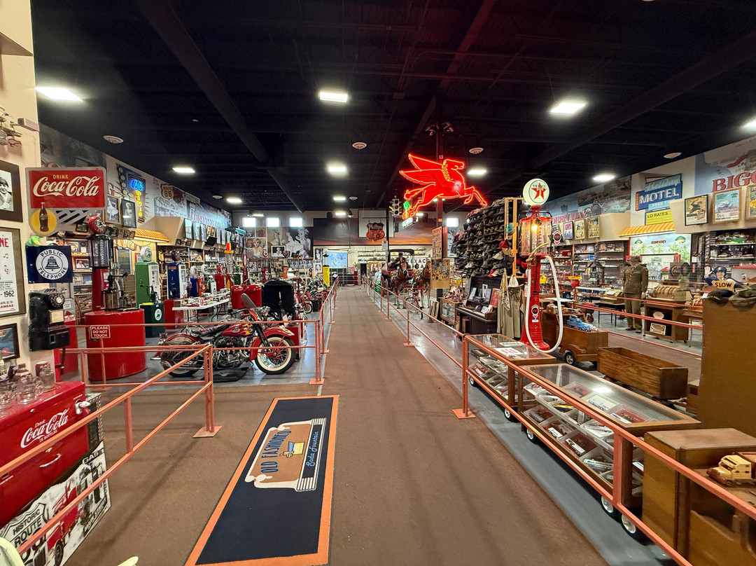 Russell's Truck and Travel Center-Glenrio必去景点