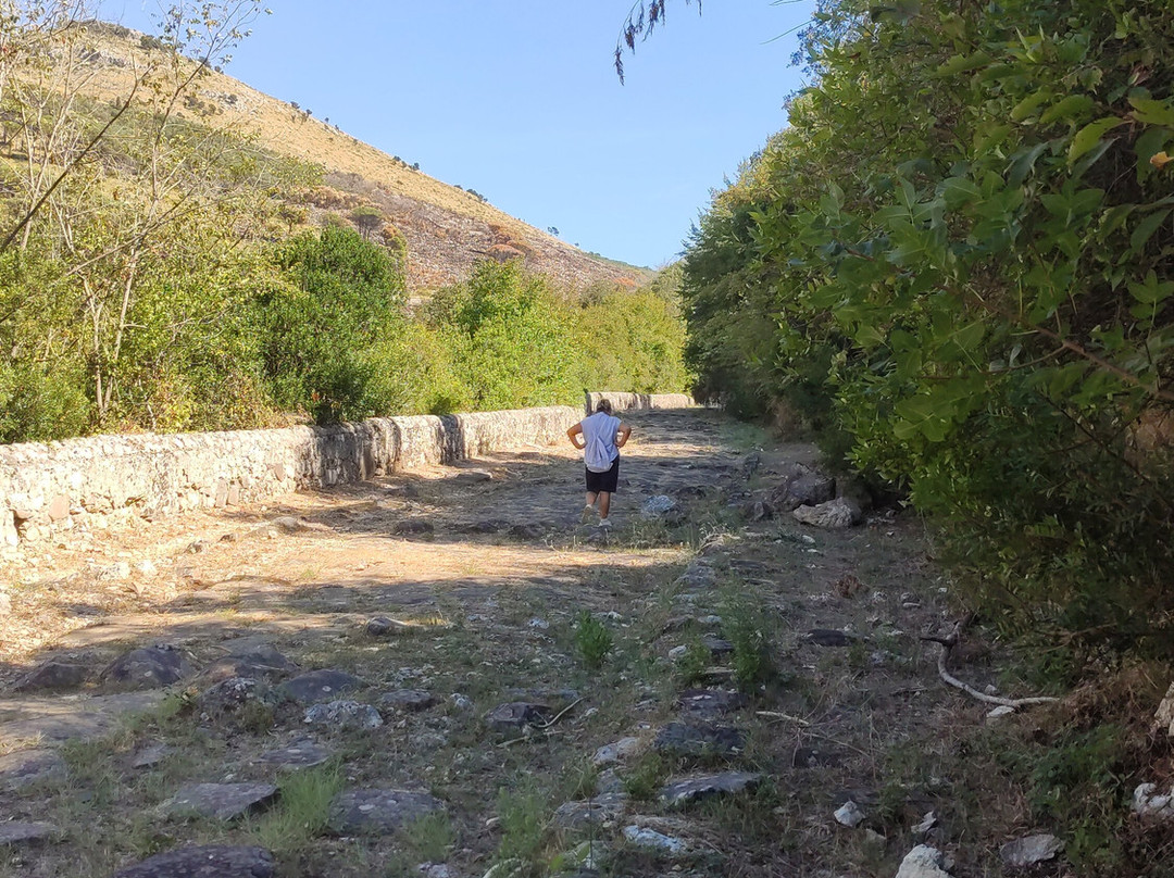 Fondi Via Appia Antica-丰迪必去景点