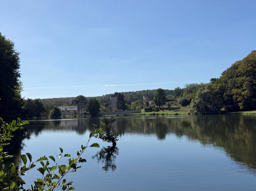Abbaye de Mortemer-Haute-Normandie必去景点
