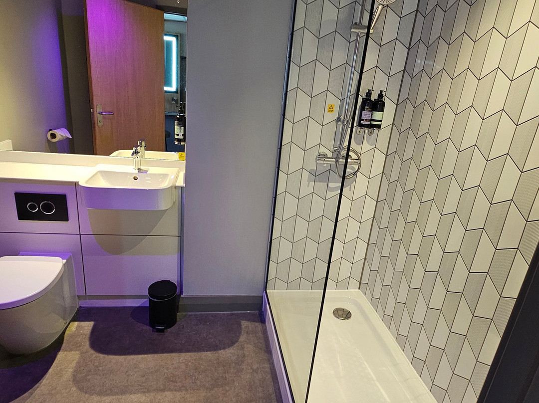 南泰恩河神盾港普瑞米尔酒店主图