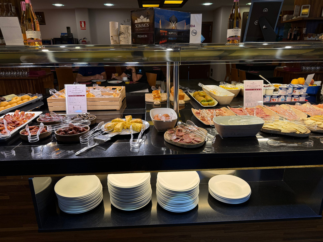 梭莫斯亚内托酒店主图