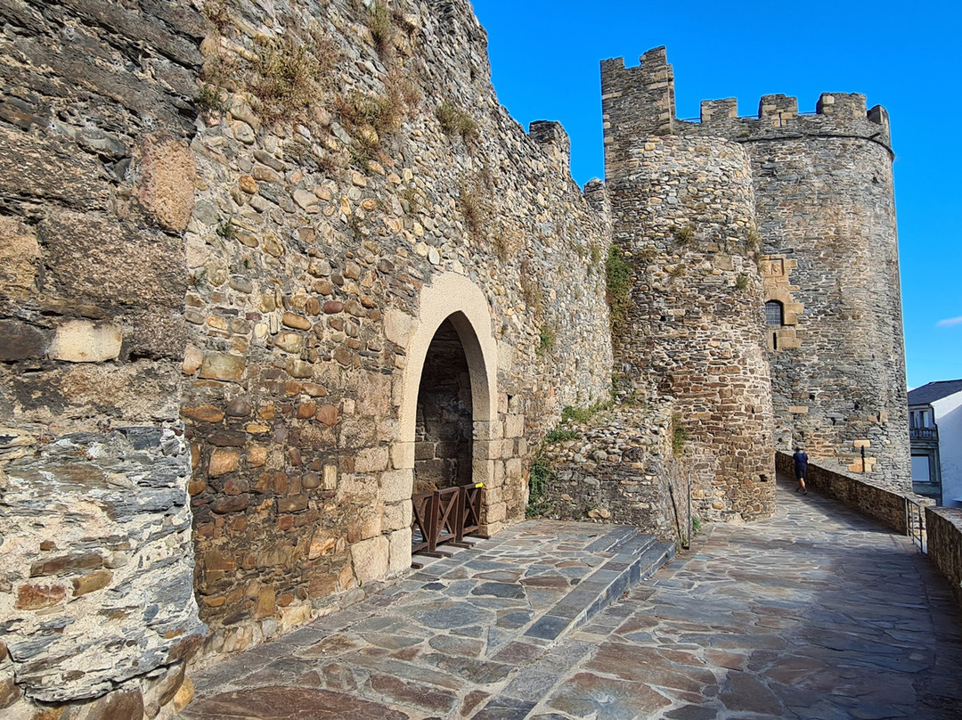 Castillo de los Templarios-蓬费拉达必去景点