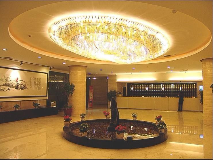 悦莱皇家酒店主图