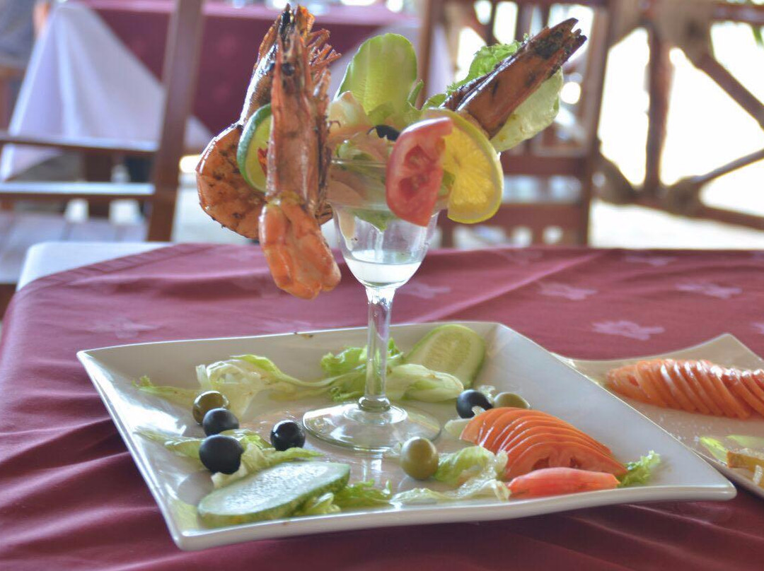 Fuoni酒店住宿-Sea View Hotel