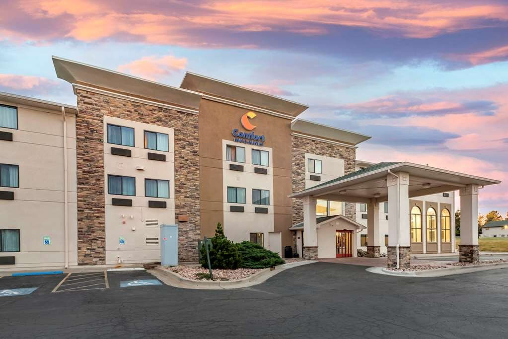 Comfort Inn & Suites Pueblo主图