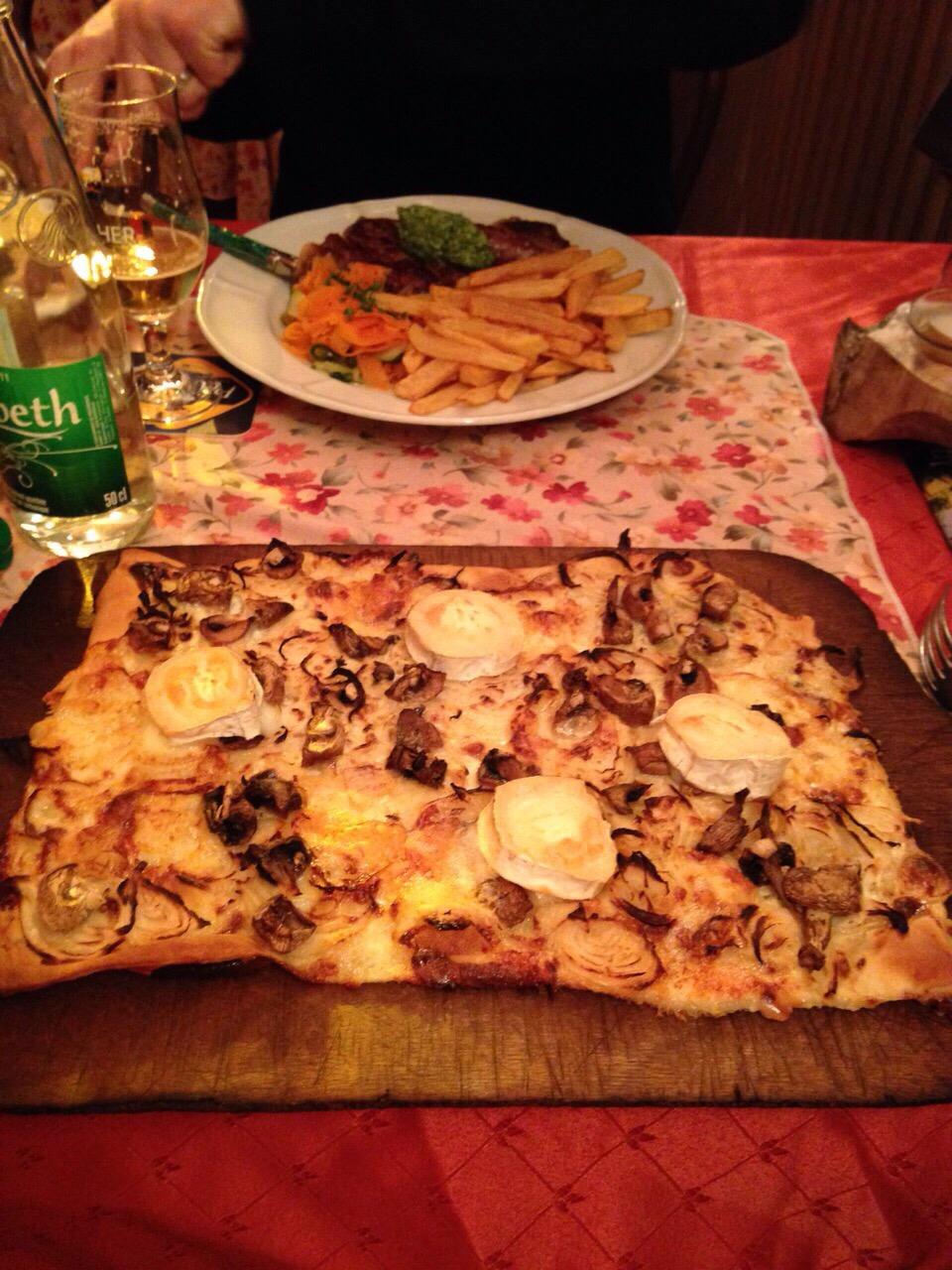 Hotel Restaurant Au Cheval Blanc-客卧