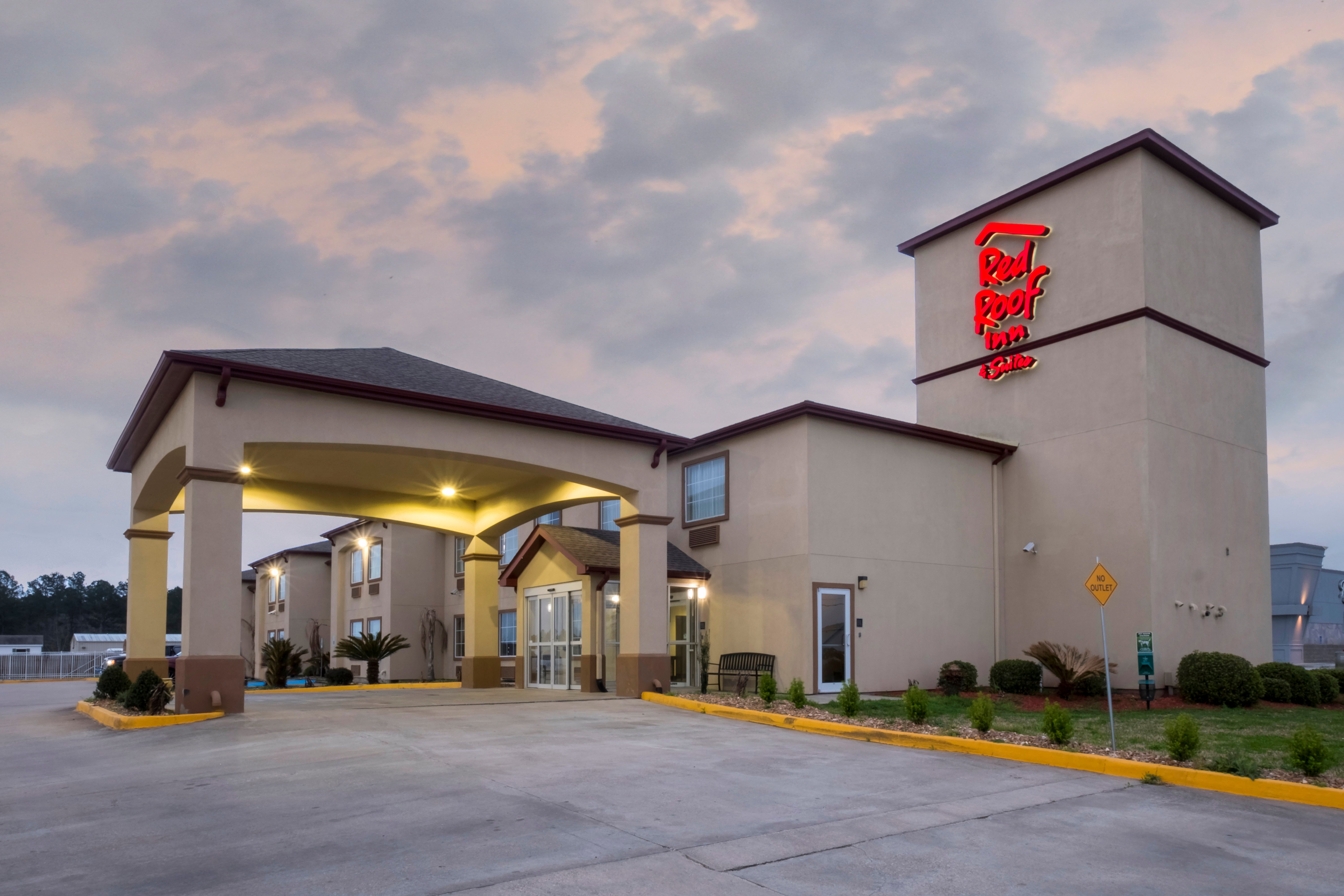 Red Roof Inn & Suites Lake Charles-官方