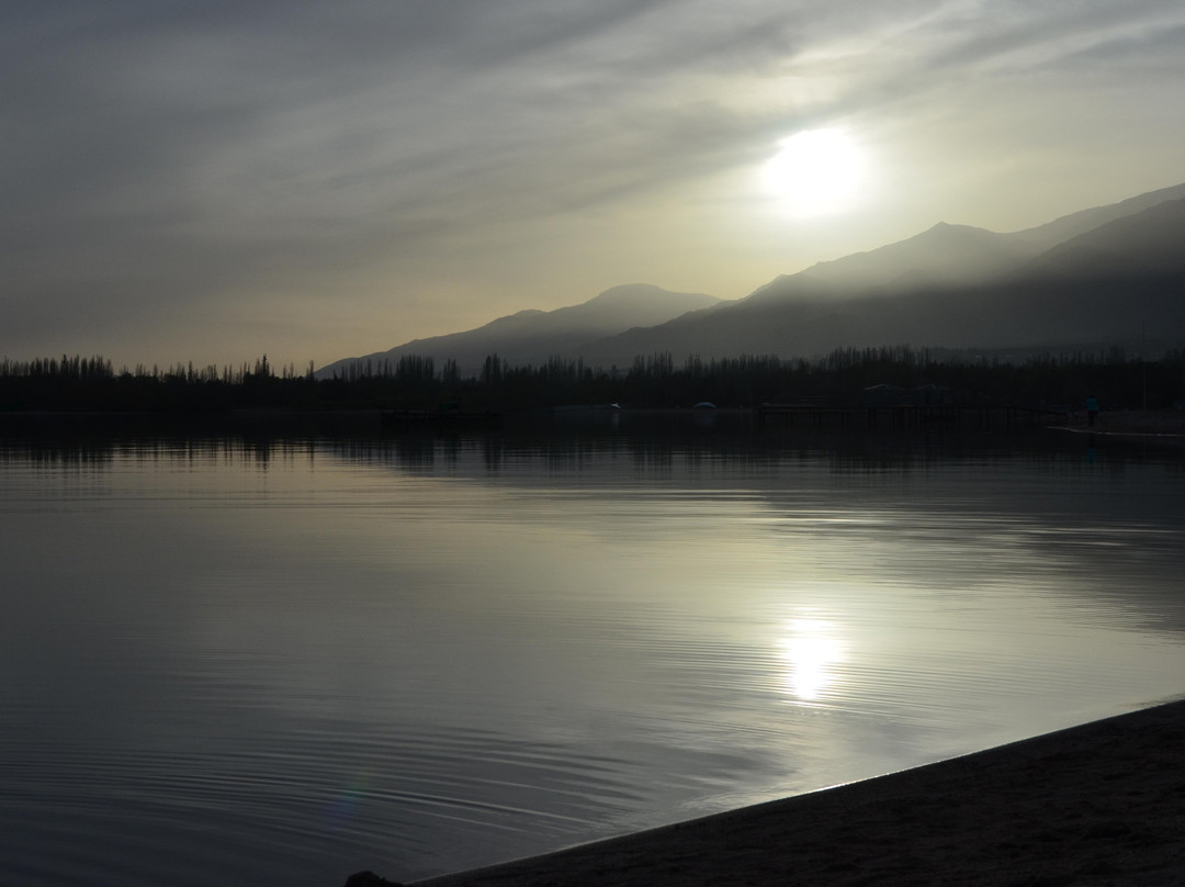 Goluboi Issyk Kul