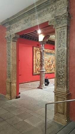Patio de la Infanta-萨拉戈萨省必去景点