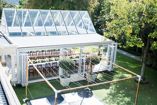 Burkleigh House主图