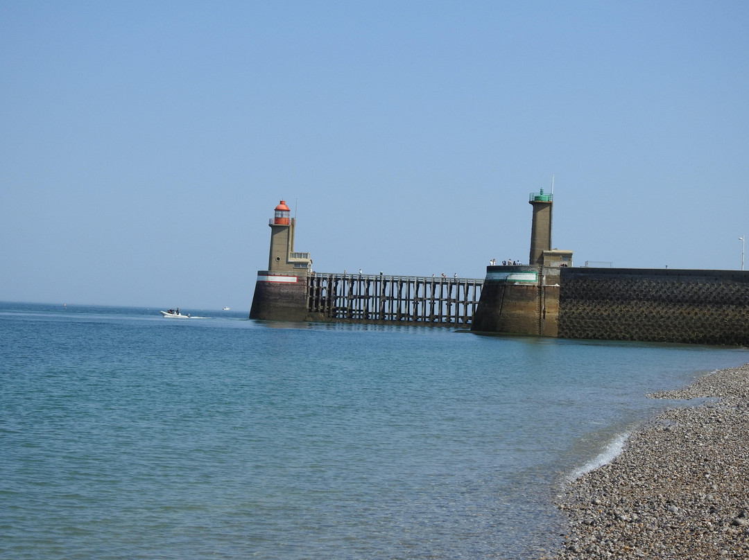 Feu De La Jetée Sud - South Pier Light