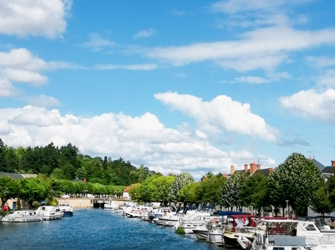 Canal de Briare et ses écluses-Montargis必去景点