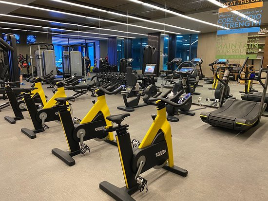 南京长江之舟逸衡酒店主图