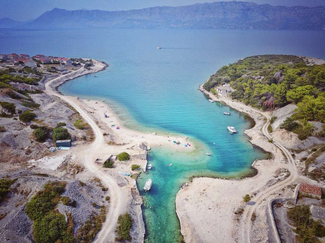 Brač - Panorama Povlja - Central Dalmatia Croatia - Bike Tracks-Selca必去景点