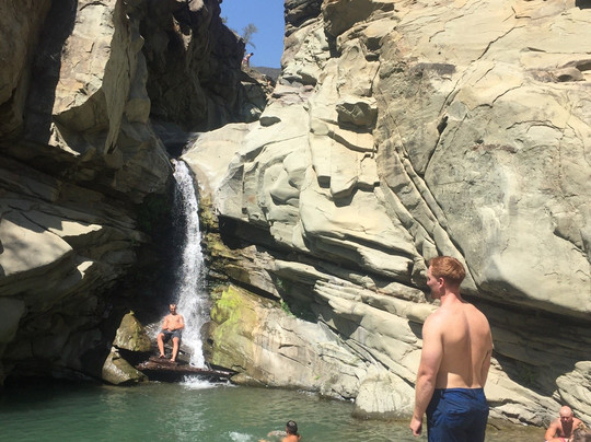 Santa Paula Canyon Falls  / Punch Bowls-Santa Paula必去景点