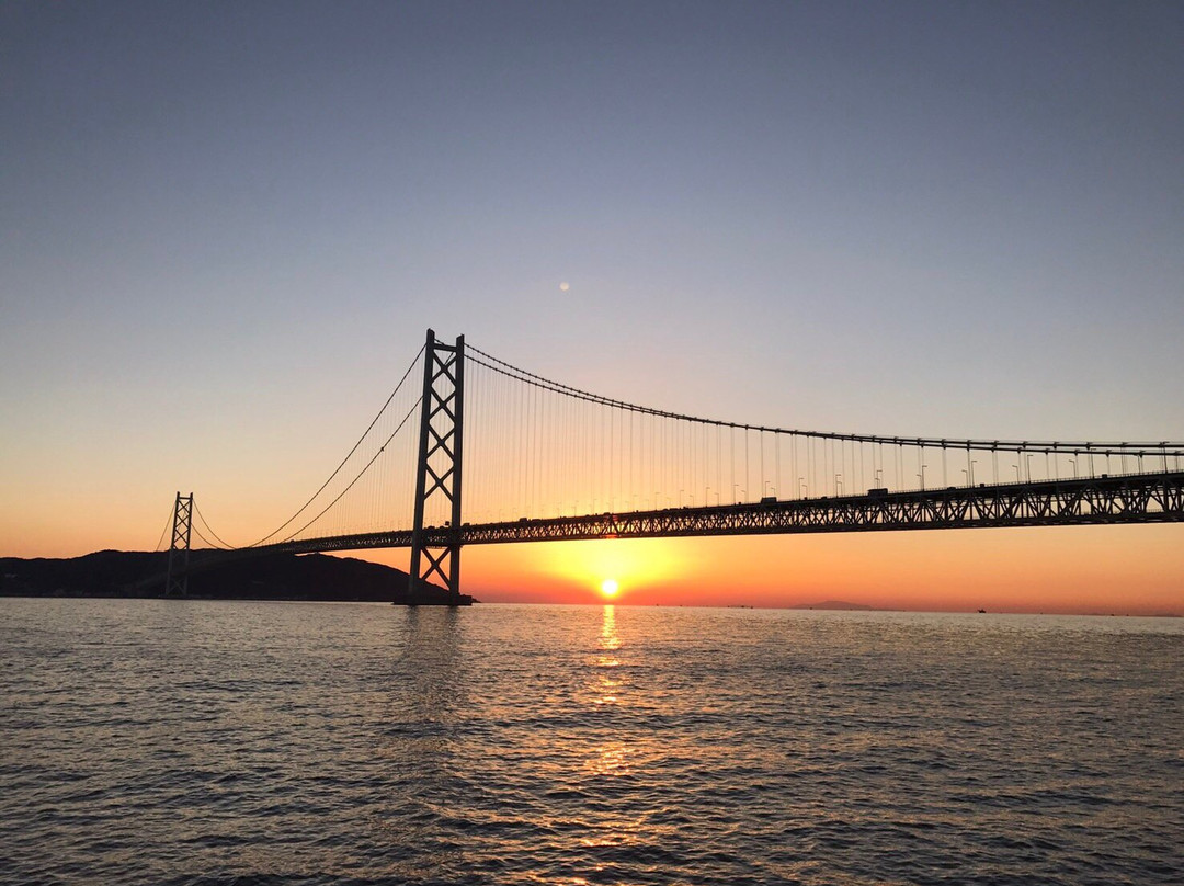 Akashi Kaikyo Bridge景点图片