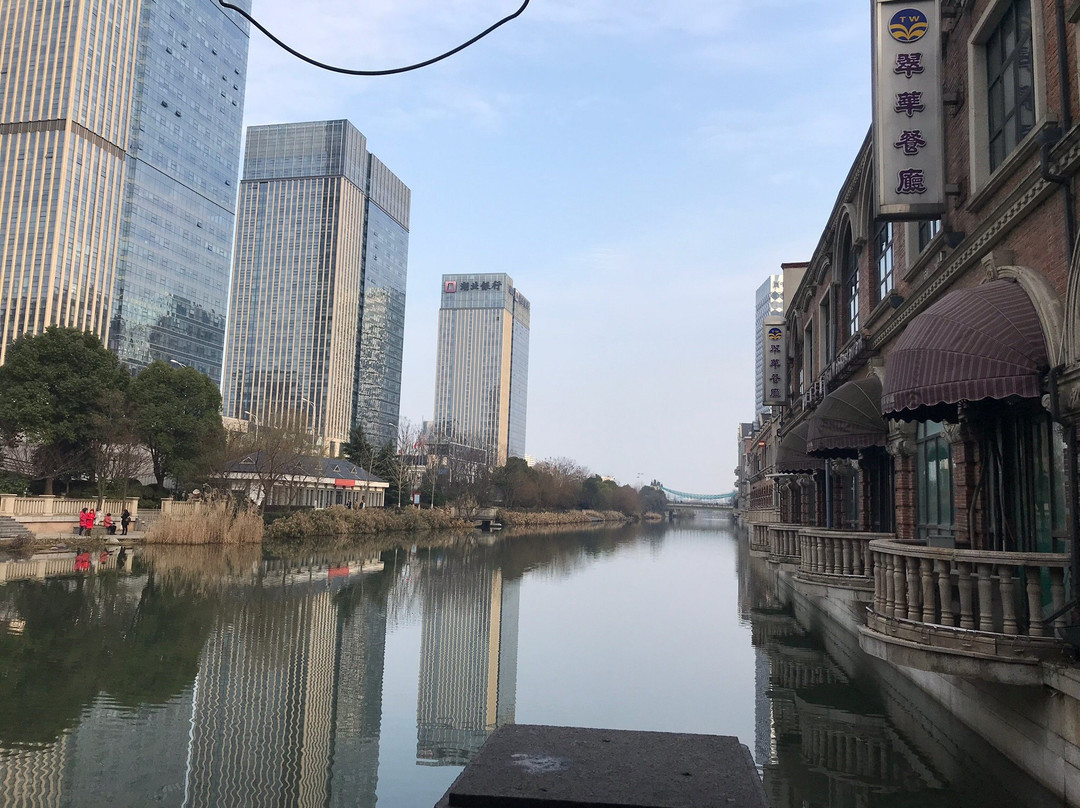 万达广场(东湖)