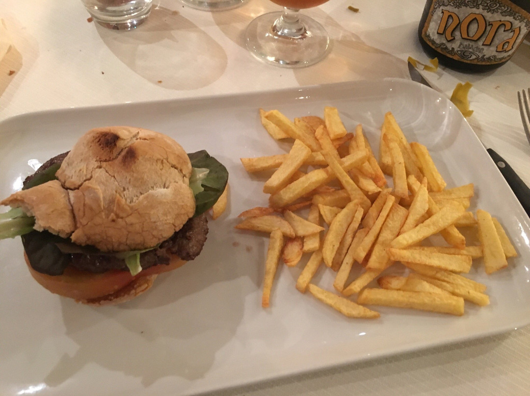 Castelpoggio餐馆和美食-Fontanafredda