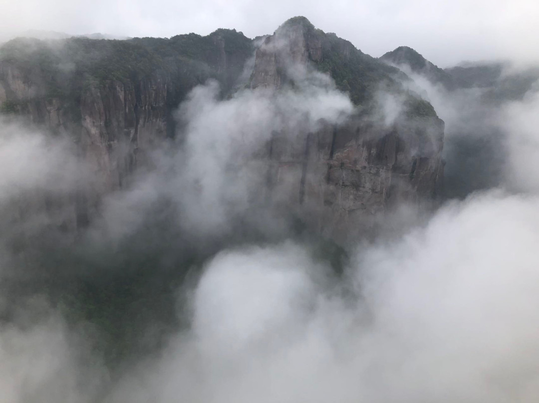 神仙居山庄主图