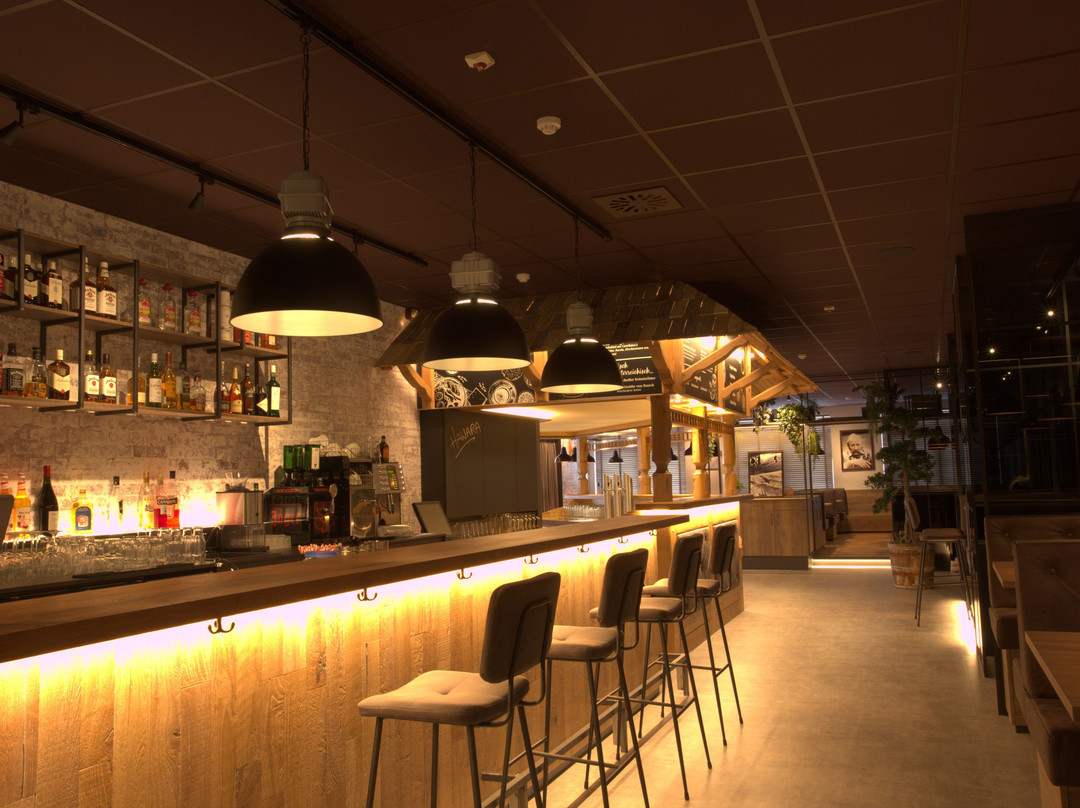 Hawara Restaurant Und Bowling