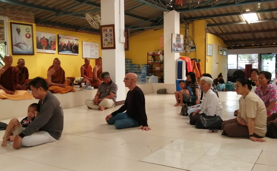 Wat Khok Prasat-横他能必去景点