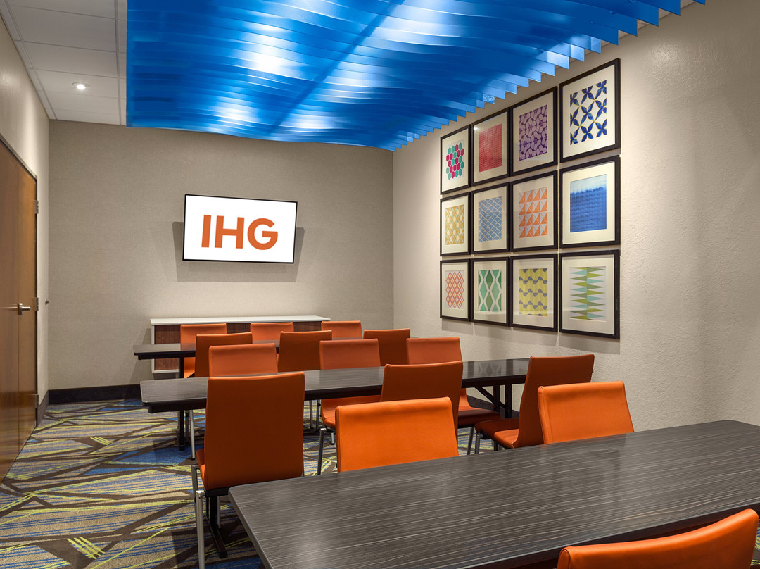 Holiday Inn Express Lake Park, an IHG hotel主图