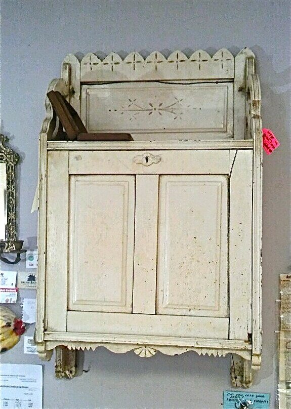 The Bull Farm Antiques景点图片