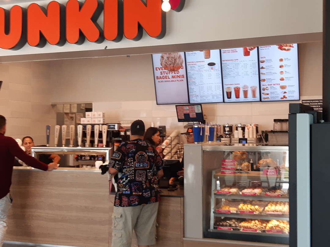 Dunkin - Miccosukee Service Station