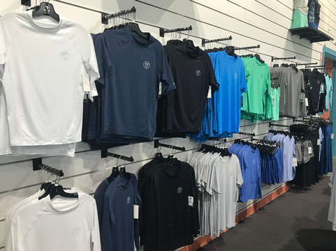 Divers Direct-达尼亚滩必去景点