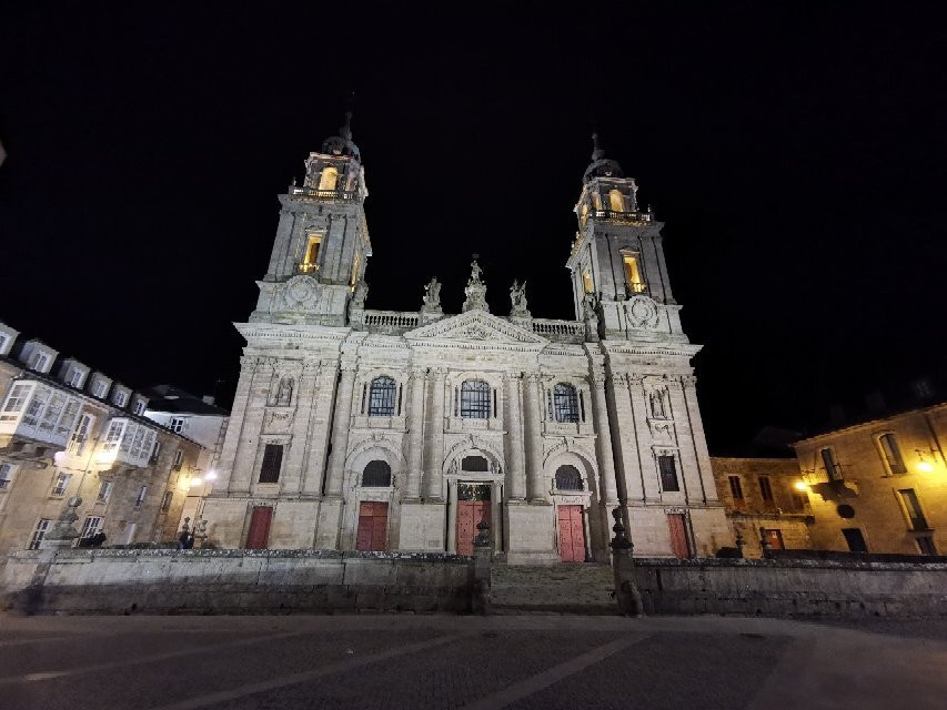 Praza Pío XII-卢戈省必去景点