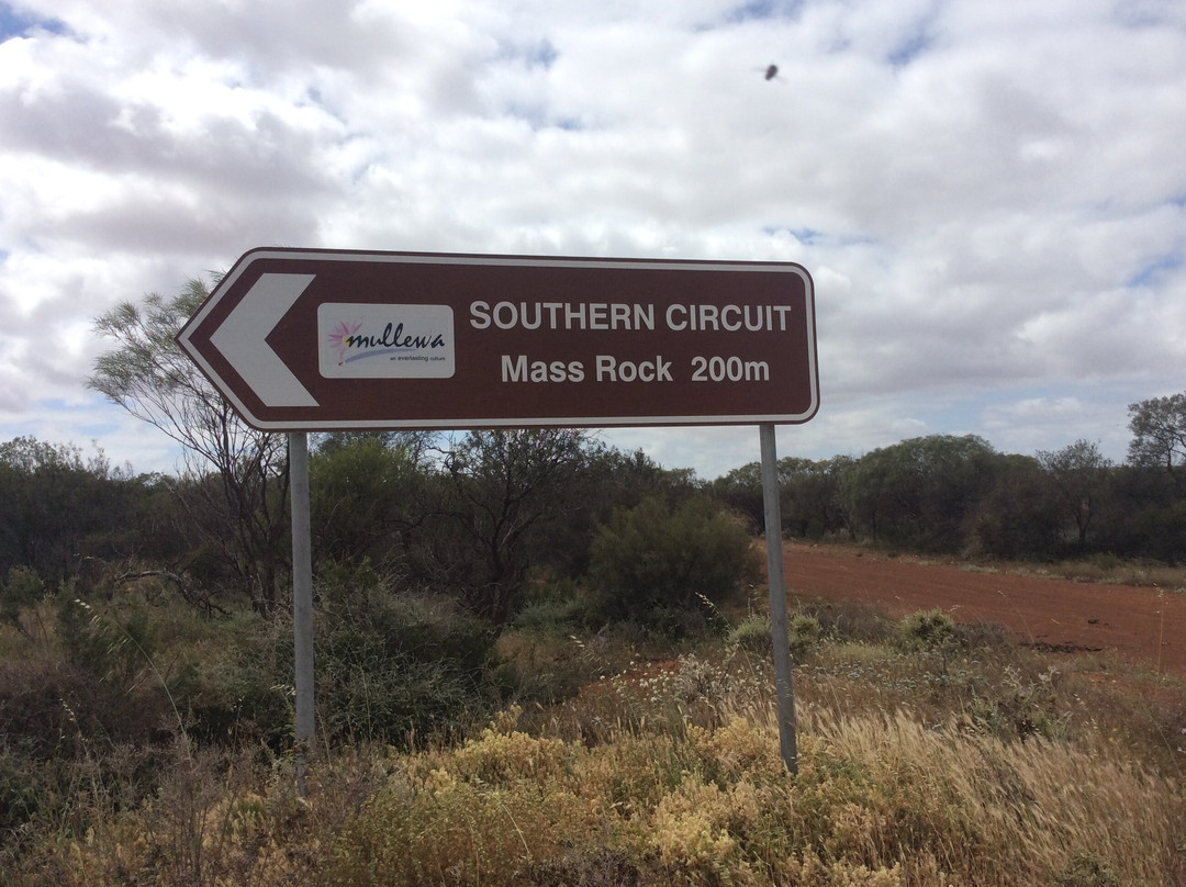 Mass Rock - Mullewa-Mullewa必去景点