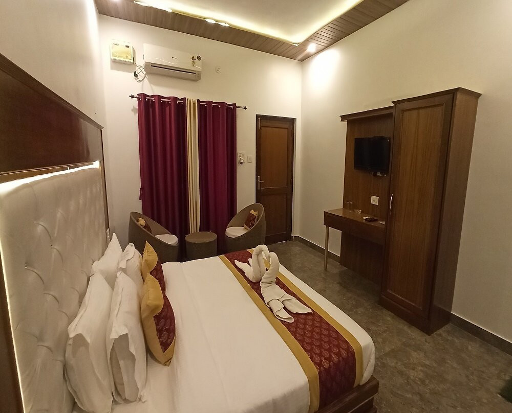 Corbett Milestone Resort