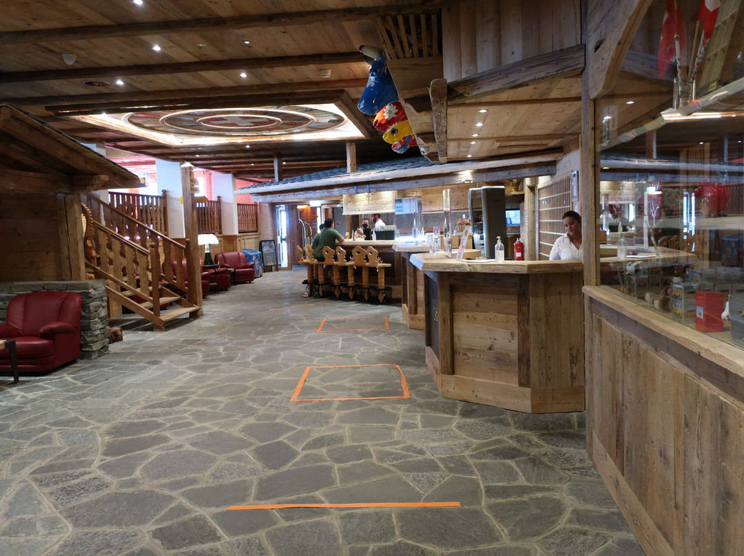 Hôtel Central Résidence主图