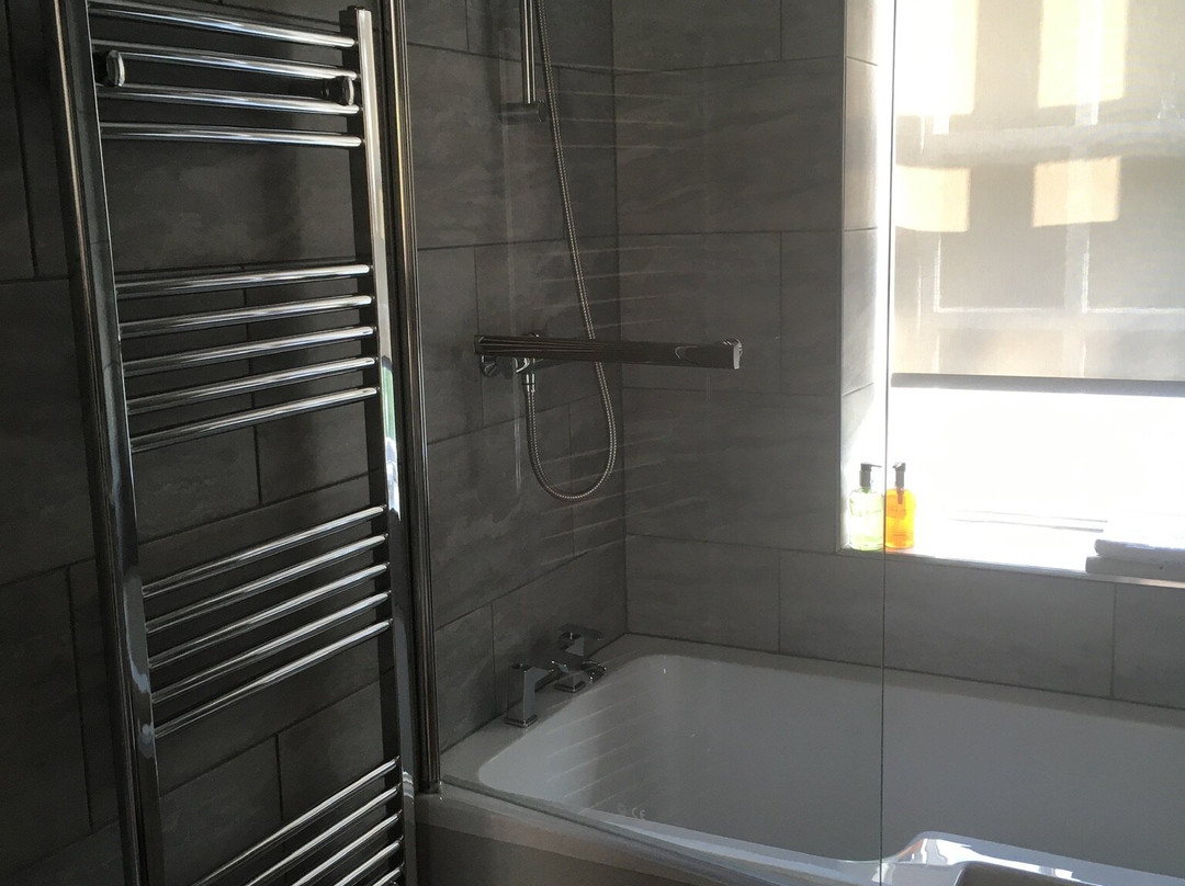 Oyo The Evesham Hotel主图