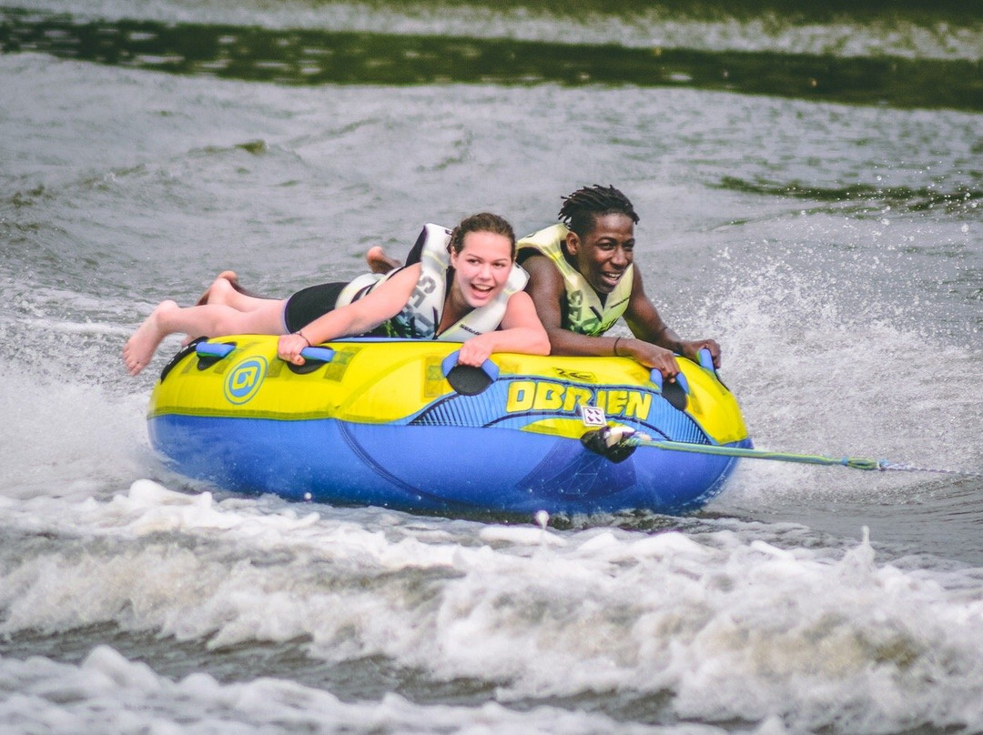 Aqua R fly-Jussy必去景点