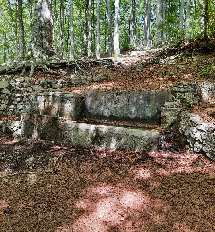 Riserva Naturale Lama Bianca-Roccacaramanico必去景点