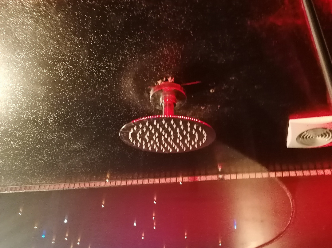 Bubble Lounge Hotel主图