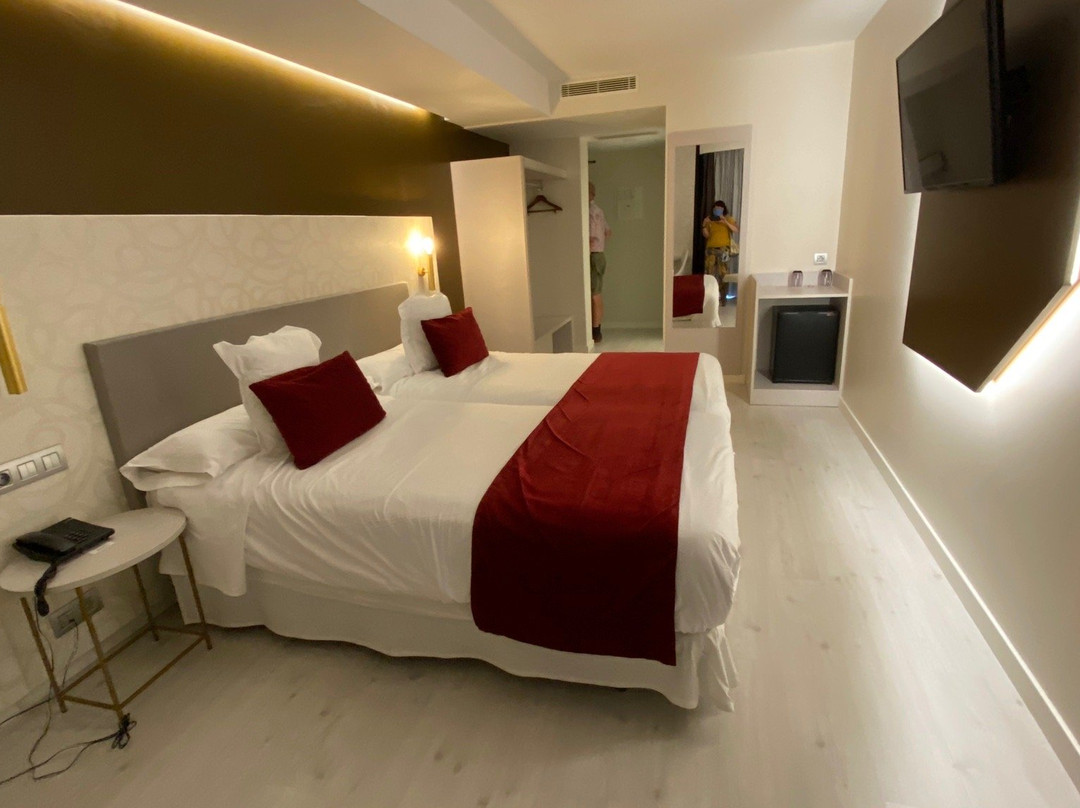 Hotel Cardenal主图