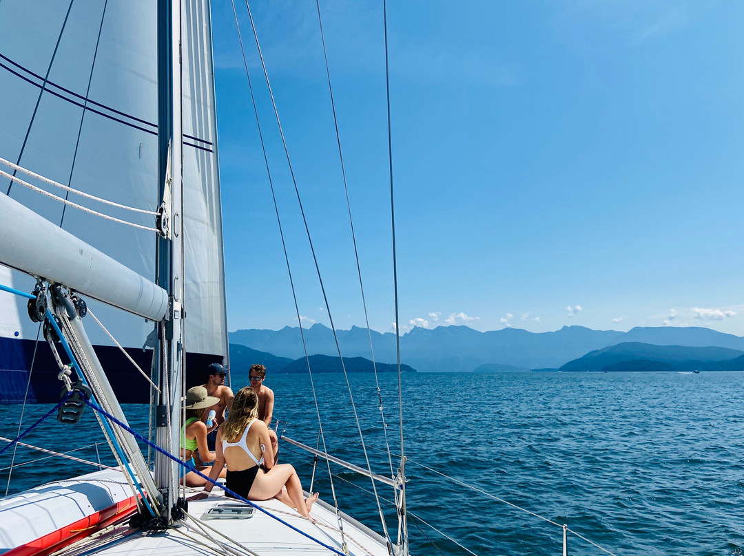 Adventure Sail-吉布森斯必去景点