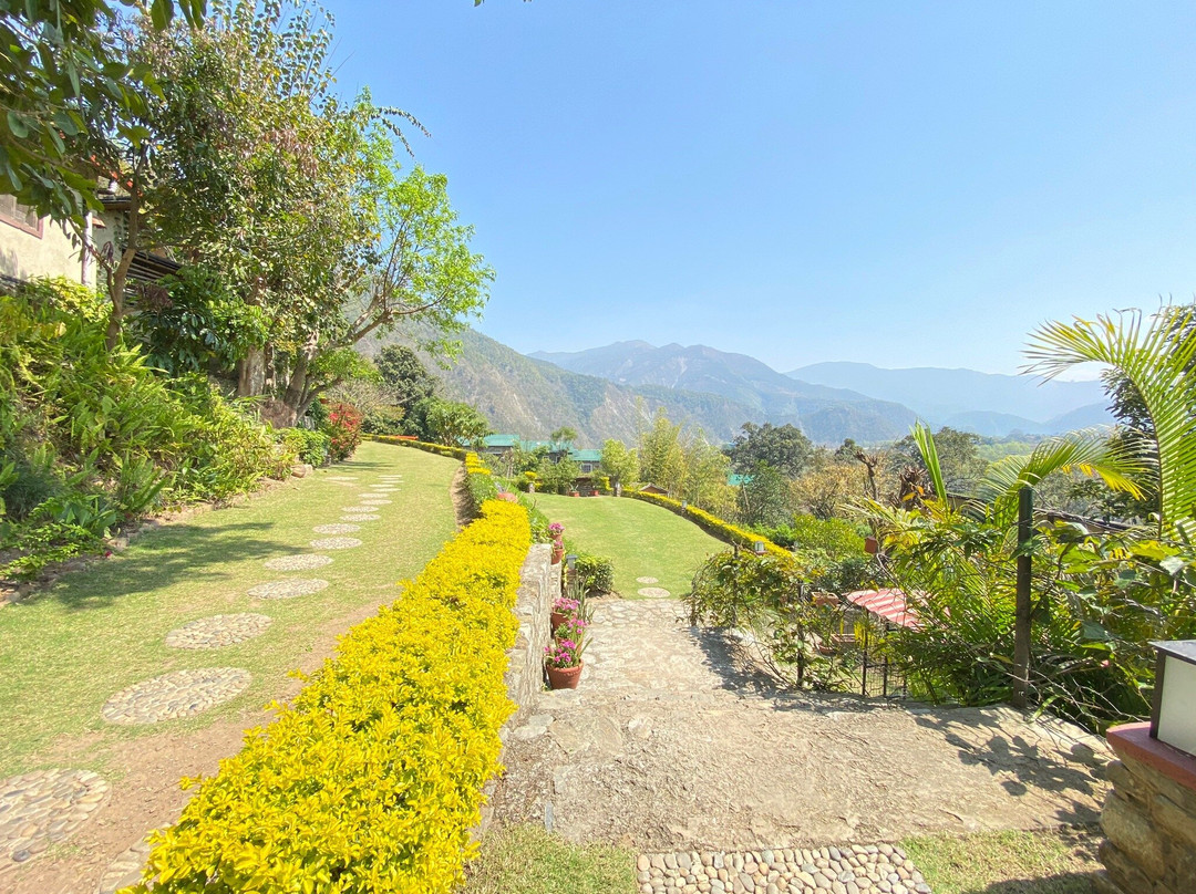 Summit River Lodge at Brigand's Bend主图