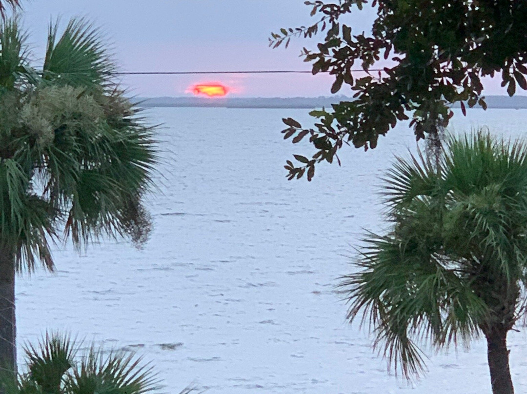 Sportsman's Lodge主图