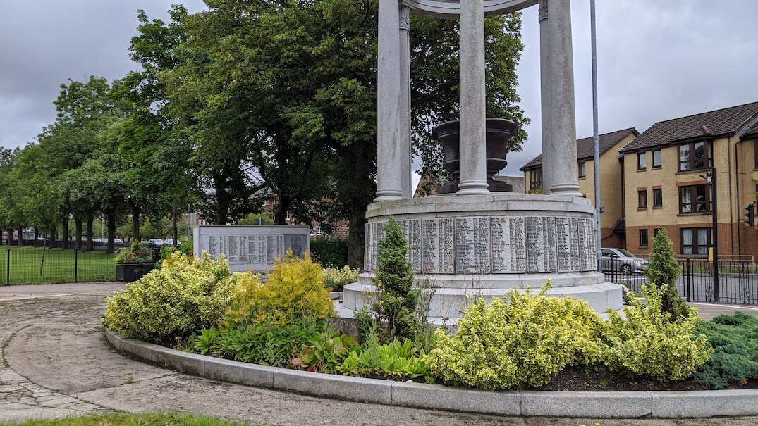 Coatbridge War Memorial景点图片